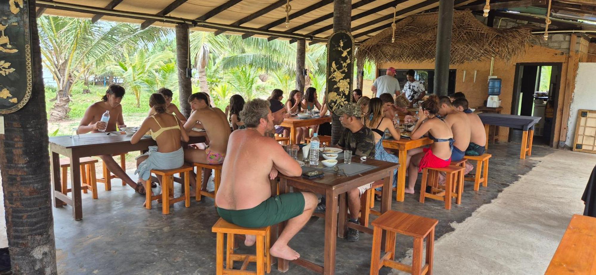 Hotel Blissbay @ The Rock à Nilaveli Extérieur photo